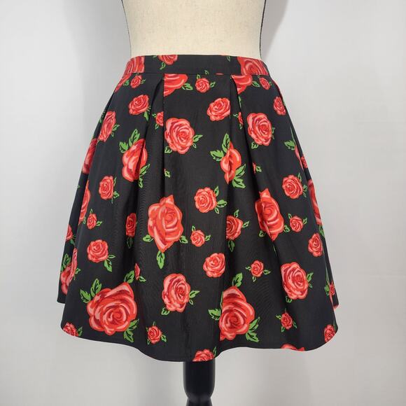 Forever 21 Dresses & Skirts - Forever 21 Red Rose Skirt with Tulle Size 31